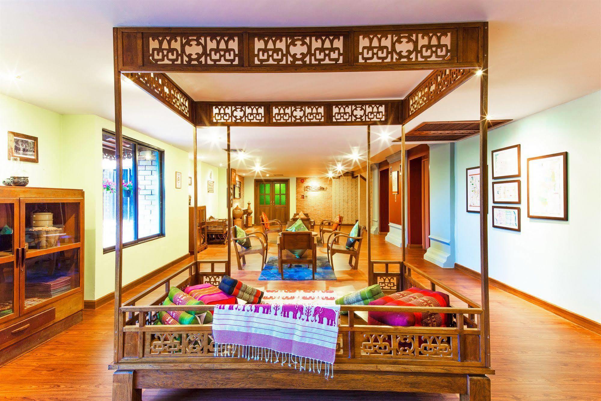 Baan Din Ki Hotel Chiang Mai Exterior foto